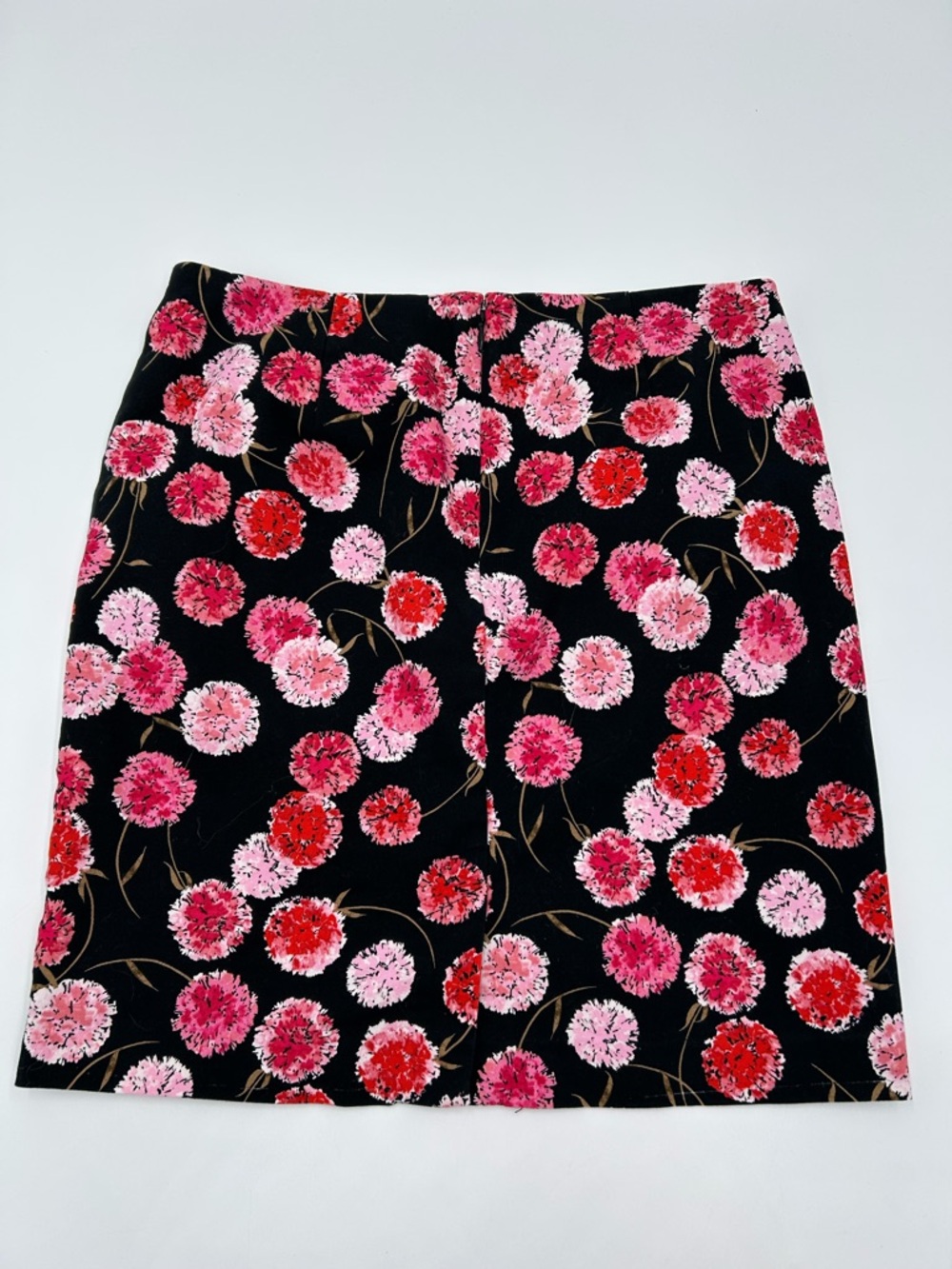 Talbots Black Mini Skirt with Bold Pink and Red Flowers 6P - Picture 5 of 7